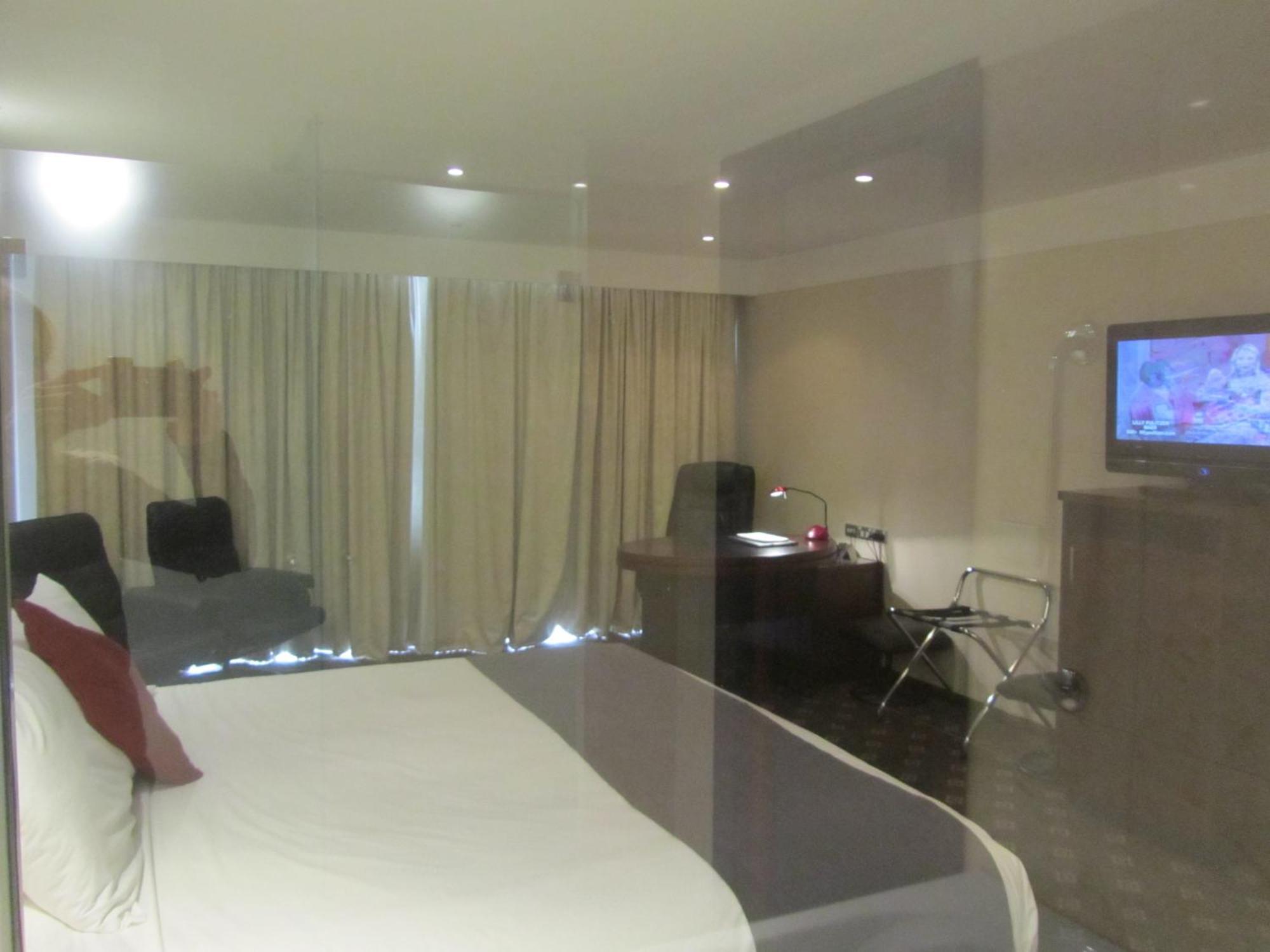 Best Western Plus ゴールバーン エクステリア 写真