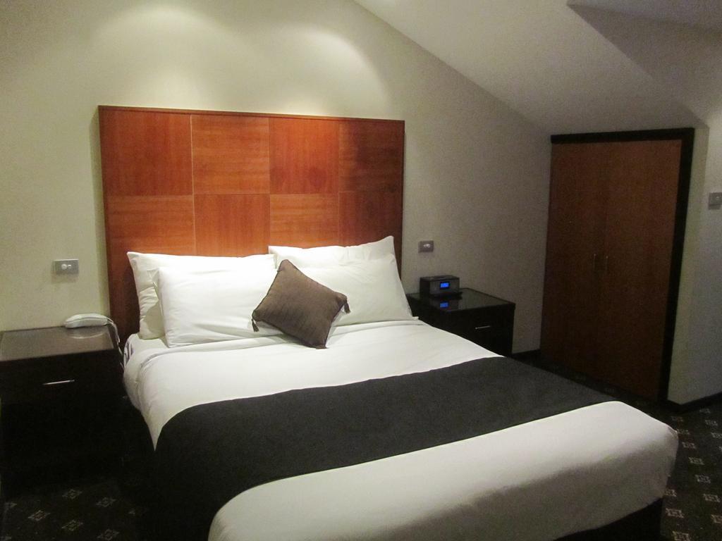 Best Western Plus ゴールバーン エクステリア 写真